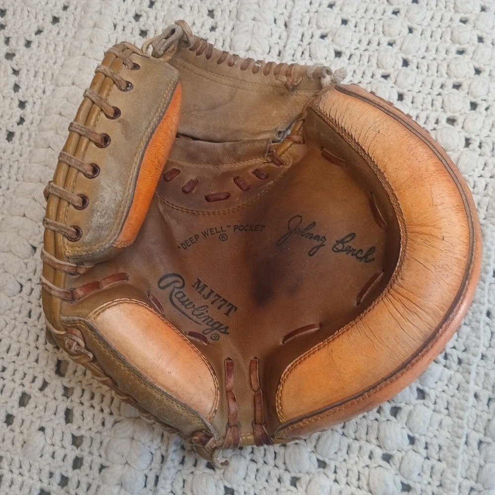 Rawlings MJ77T Johnny Bench Catchers Mitt‎ Glove Deep Well Pocket Orange Sides